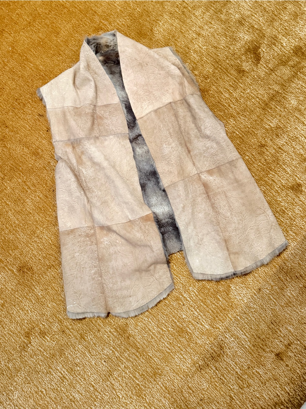 Real Rabbit Fur vest - Picture 2 of 4